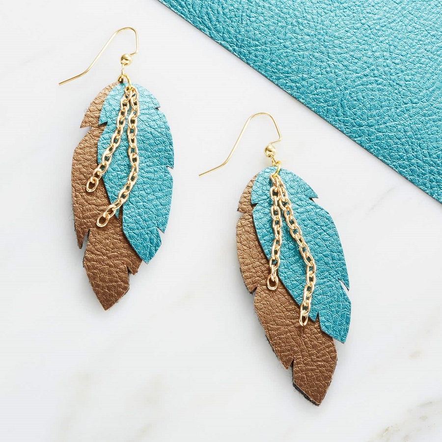 how to make leather earrings