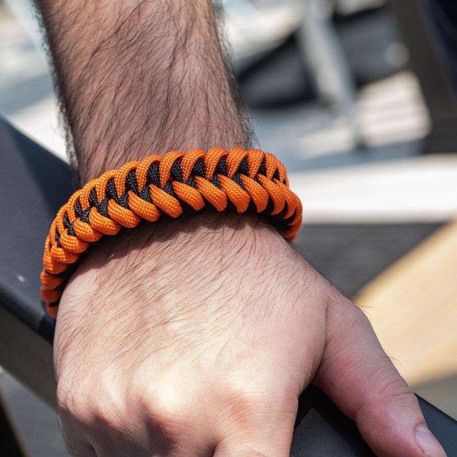 Survival Bracelet