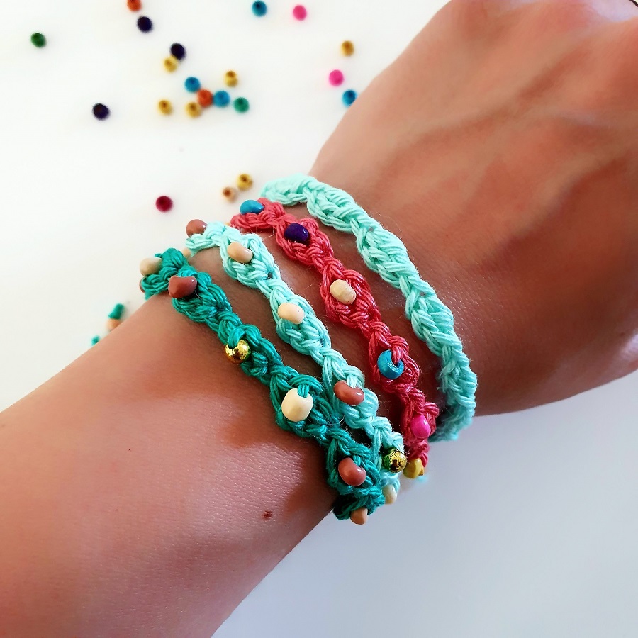 How to Crochet A Bracelet